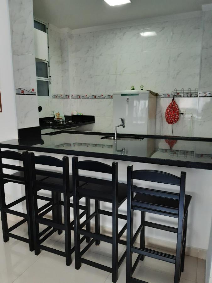 Apartament Kitnet Guaruja Pitangueiras Zewnętrze zdjęcie